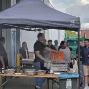 bvs-blechtechnik-bbq-sommerfest3-2026 GL Team grillt für Mitarbeiter