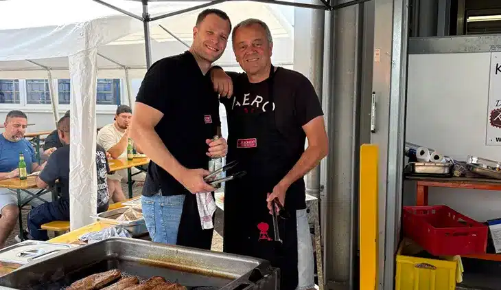 bvs-blechtechnik-bbq-sommerfest4-2026 GL Team grillt für Mitarbeiter